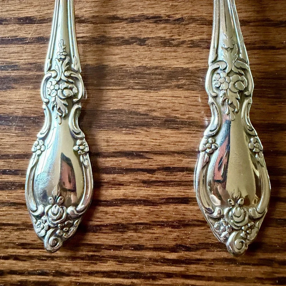 Vtg Oneida Louisiana Serving Set - Meat Fork, Ladle, Butter Knife, Sugar Spoon